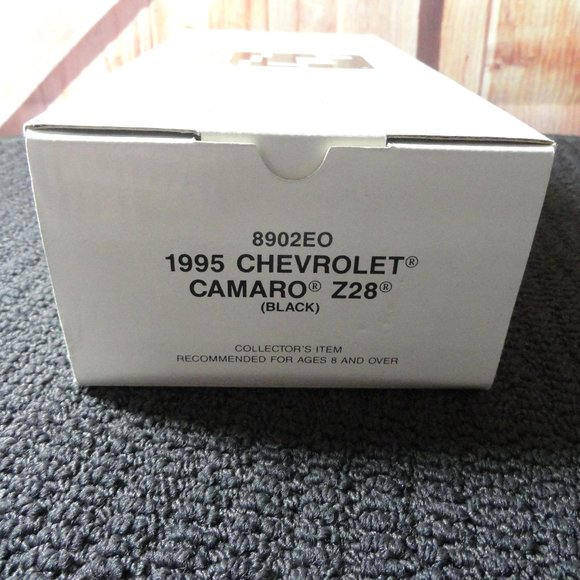 Chevy Camaro Z28 1995 Convertible Promo Plastic Car w Box~NOS~Amt/ertl - Picture 6 of 7